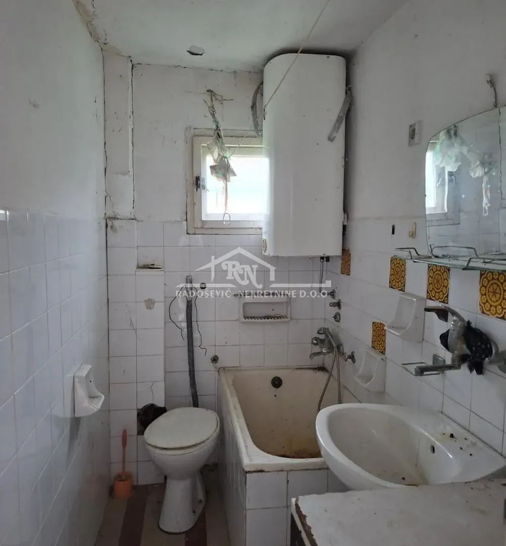 Sale, house, 76m², Čukarica, Beograd