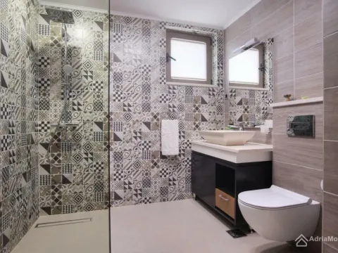 Sale, house, 190m², Prijevor, Budva - image 10