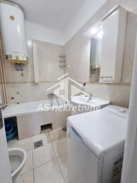 Rent, three bedroom apartment, 70m², Palilula Sve Podlokacije, Beograd