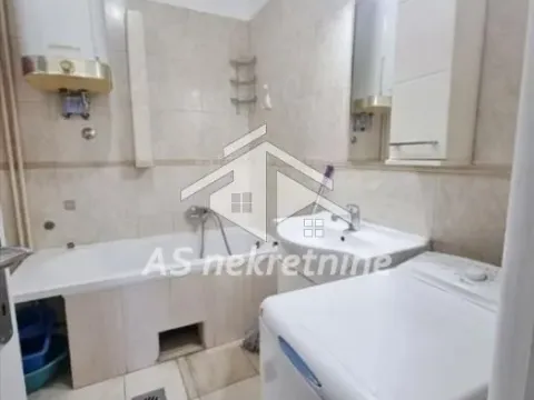 Rent, three bedroom apartment, 70m², Palilula Sve Podlokacije, Beograd - image 13
