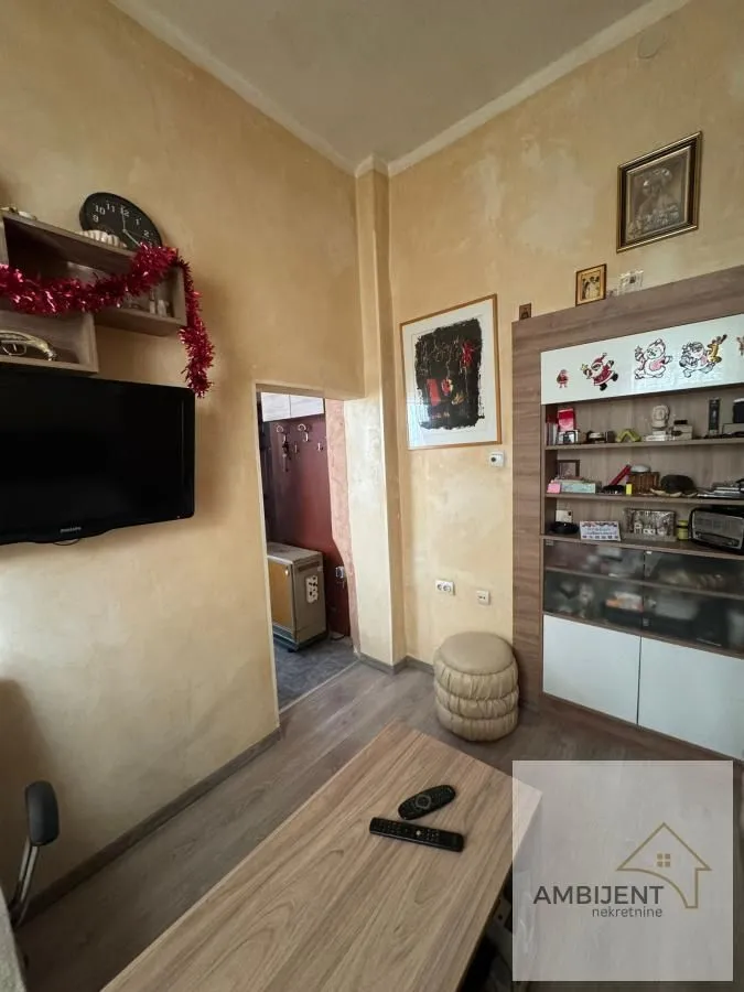 Sale, one bedroom apartment, 18m², Zvezdara Sve Podlokacije, Beograd