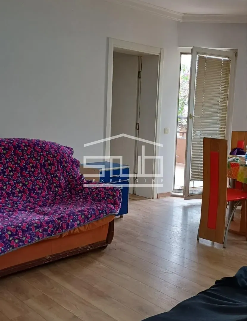 Prodaja, trosoban stan, 79m², Čukarica, Beograd