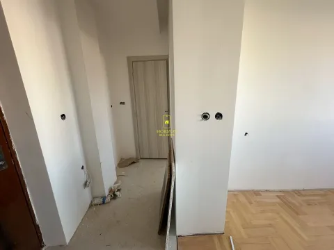 Prodaja, jednosoban stan, 30m², Preko Morače, Podgorica - image 3