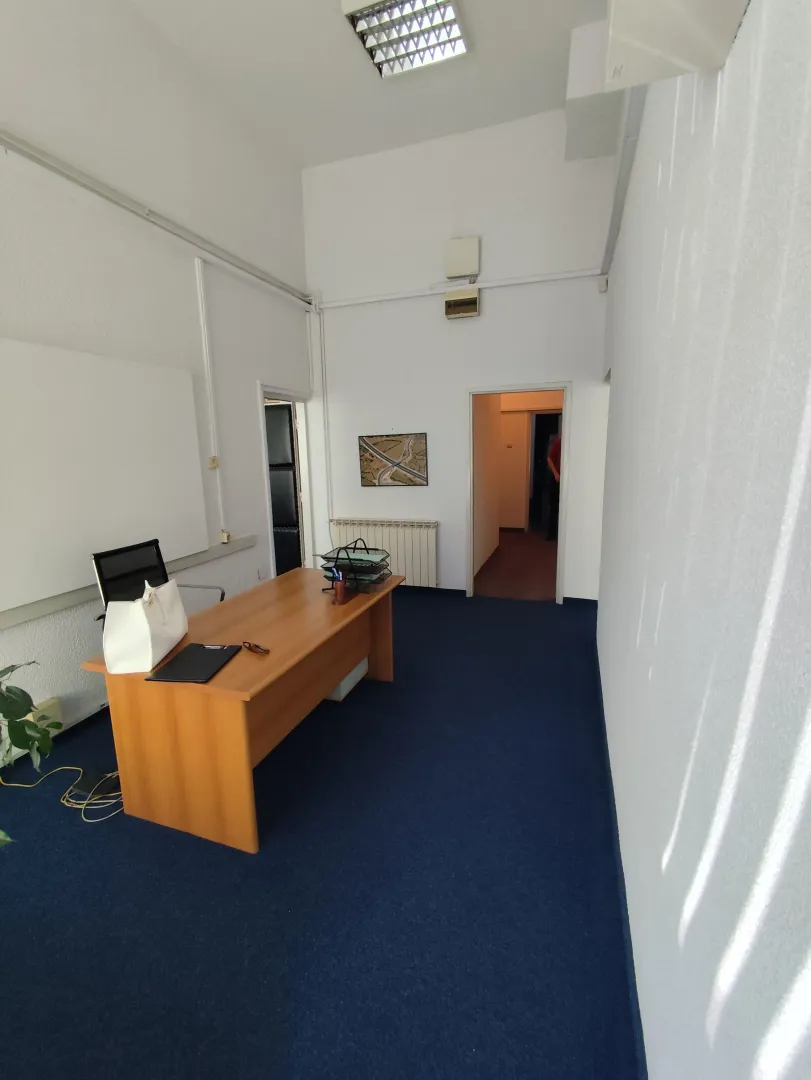 Rent, office space, 114m², Gintaš, Podgorica