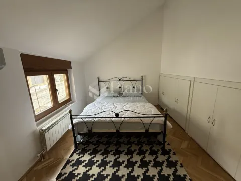 Izdavanje, stan, 300m², Gorica C, Podgorica - image 6