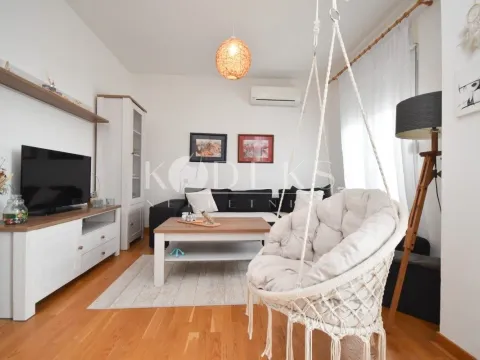 Izdavanje, jednosoban stan, 50m², City Kvart, Podgorica - image 5