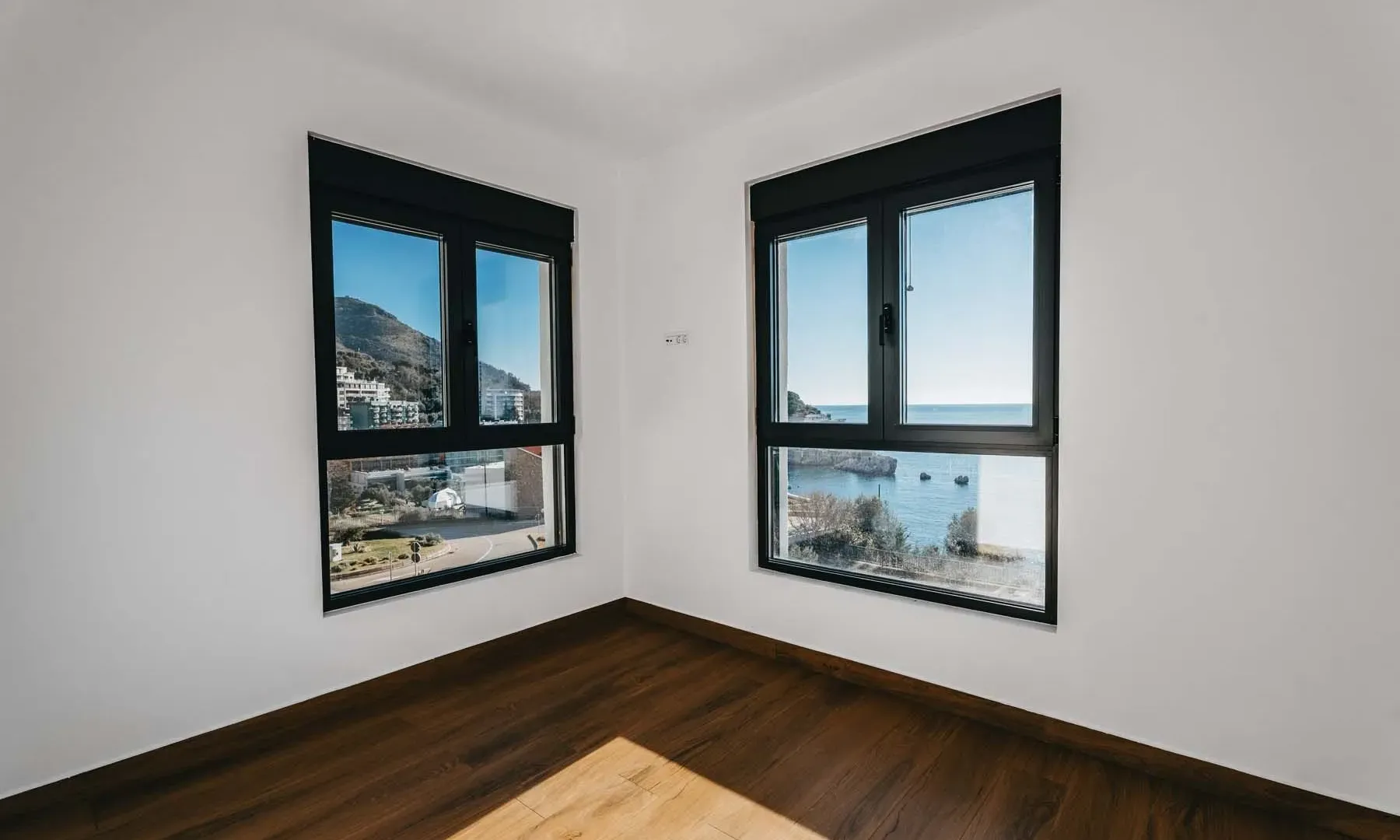 Izdavanje, ugostiteljski objekat, 1600m², Budva, Crna Gora