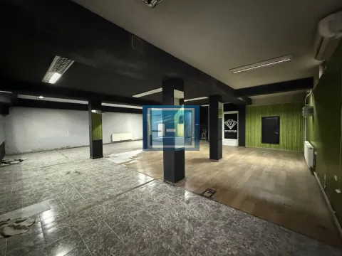 Rent, office space, 165m², Jagodina, Srbija - image 5