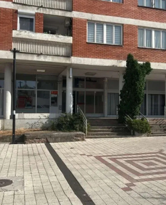 Prodaja, dvosoban stan, 44m², Pirot, Srbija