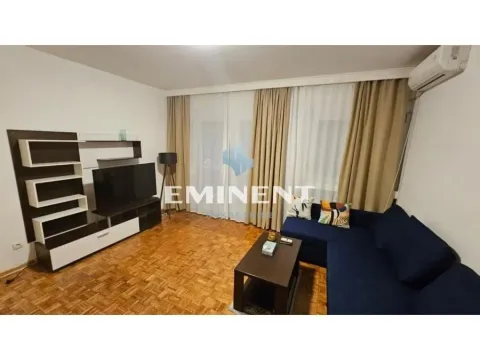Izdavanje, jednosoban stan, 37m², Savski Venac, Beograd - image 4