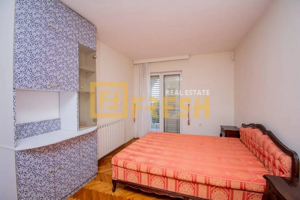 Rent, house, 600m², Zagorič, Podgorica