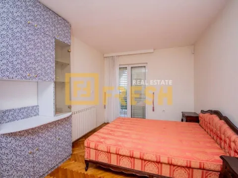 Izdavanje, kuća, 600m², Zagorič, Podgorica - image 17