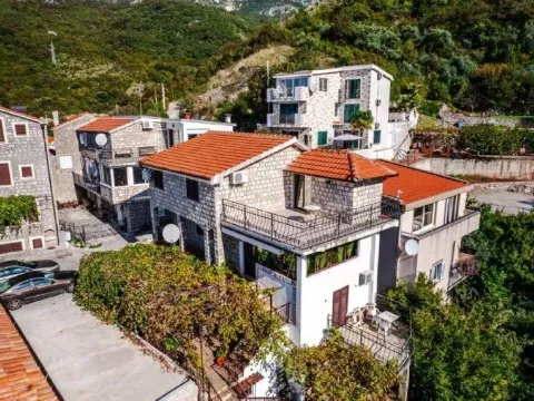 Sale, house, 237m², Bečići, Budva - image 3