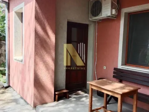 Izdavanje, jednosoban stan, 30m², Podbara, Novi Sad Sve Podlokacije - image 13