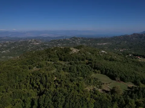 Sale, land lot, 2210m², Cetinje, Crna Gora - image 16