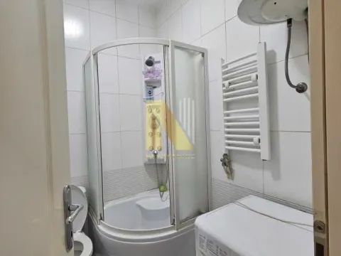 Izdavanje, garsonjera, 30m², Centar, Novi Sad - image 10