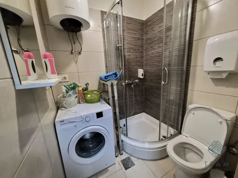 Sale, office space, 60m², Pejton, Podgorica - image 9