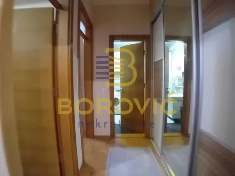 Rent, three bedroom apartment, 104m², Savski Venac, Beograd - image 6