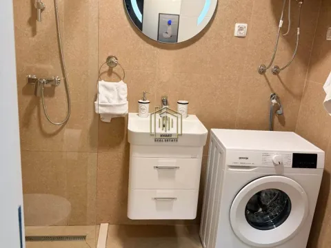 Prodaja, jednosoban stan, 37m², Tološi, Podgorica - image 13