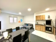 Izdavanje, trosoban stan, 60m², Zvezdara Sve Podlokacije, Beograd - image 1