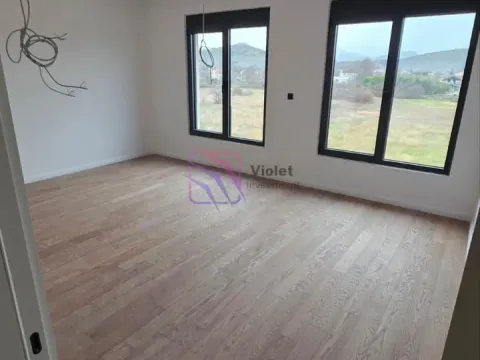 Prodaja, dvosoban stan, 84m², Donja Gorica, Podgorica - image 3
