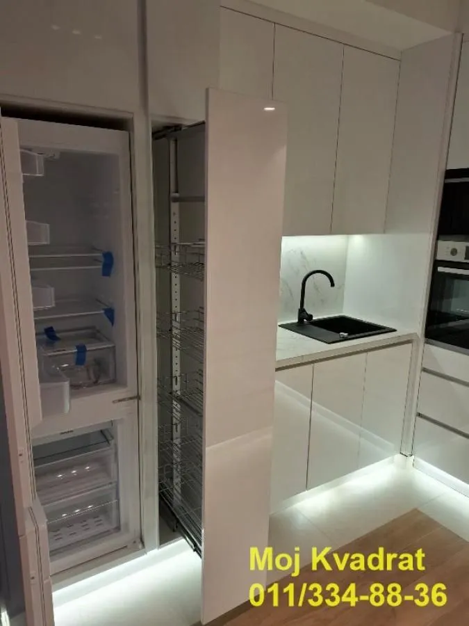 Rent, two bedroom apartment, 55m², Savski Venac, Beograd
