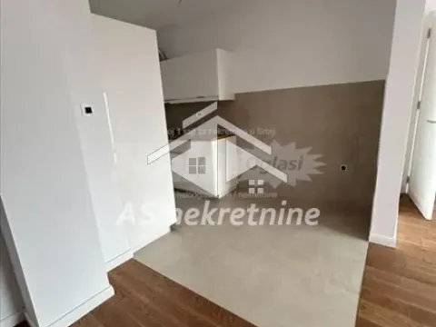 Izdavanje, trosoban stan, 71m², Čubura, Beograd - image 11