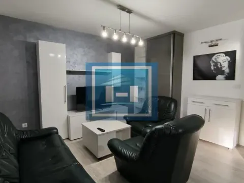 Rent, one bedroom apartment, 40m², Ćuprija, Srbija - image 1