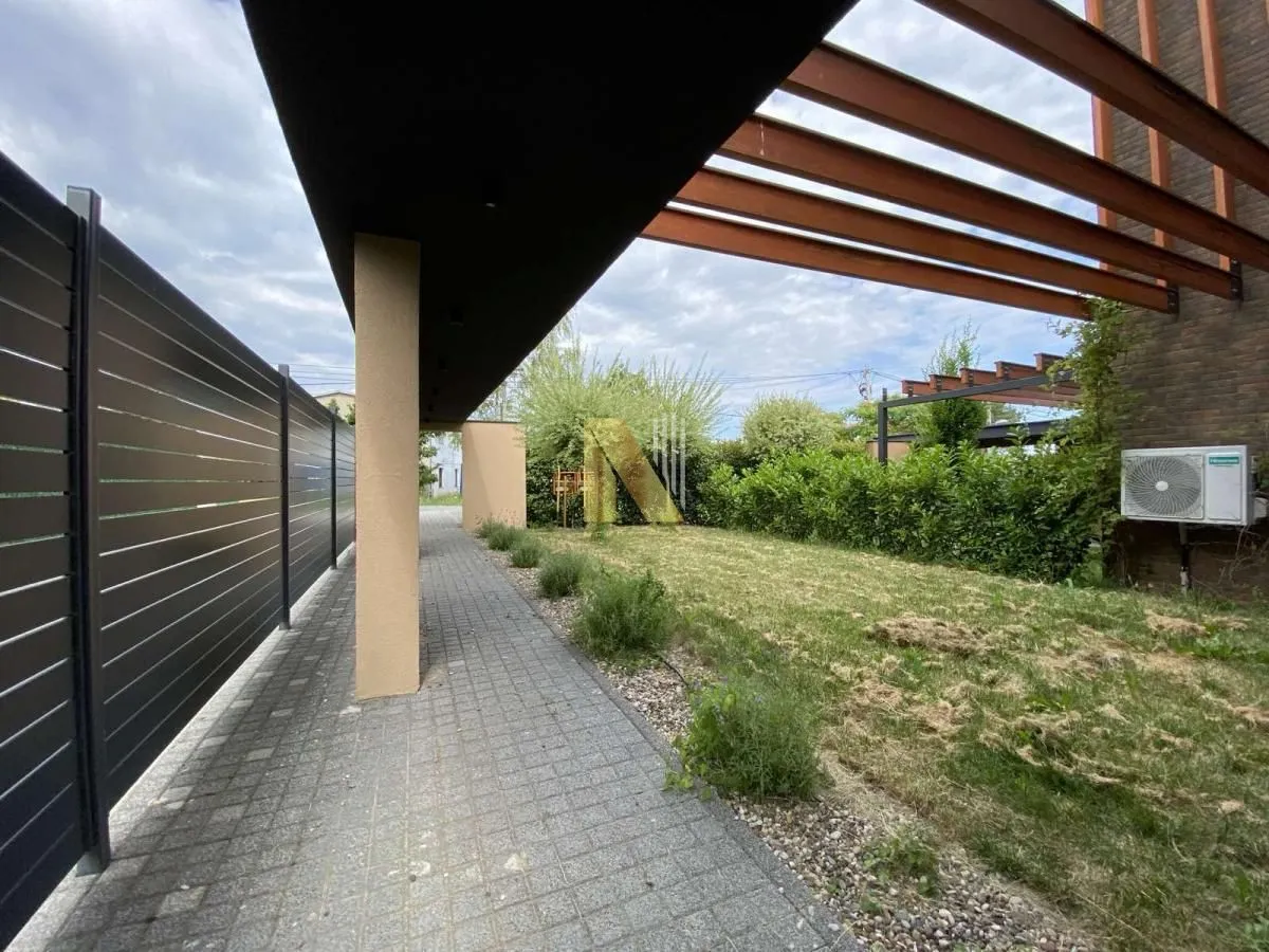 Rent, office space, 181m², Sremska Kamenica, Petrovaradin