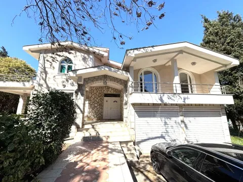 Rent, house, 300m², Zagorič, Podgorica - image 28