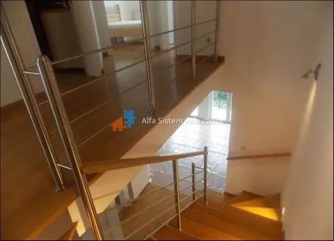 Rent, house, 200m², Savski Venac, Beograd - image 10