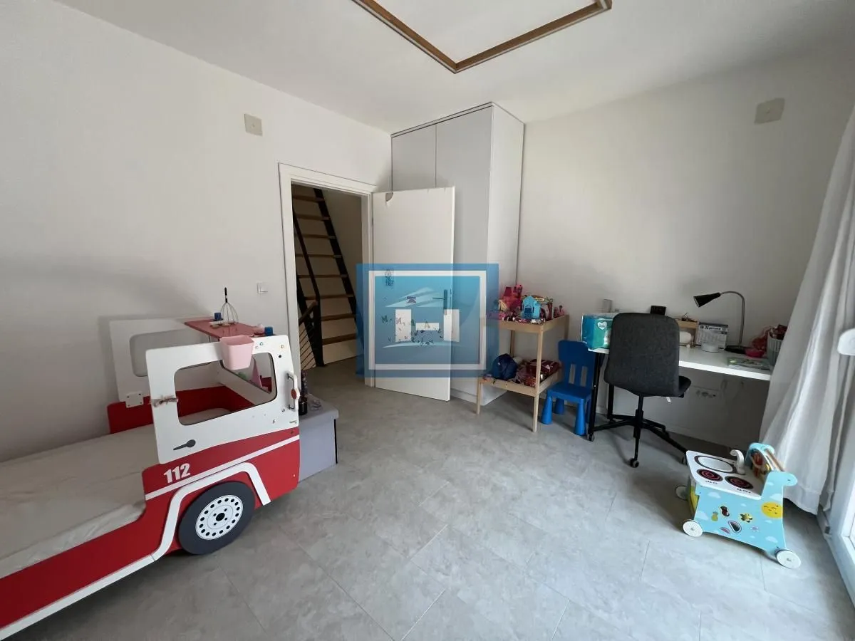 Prodaja, stan, 170m², Sarina Medja, Jagodina