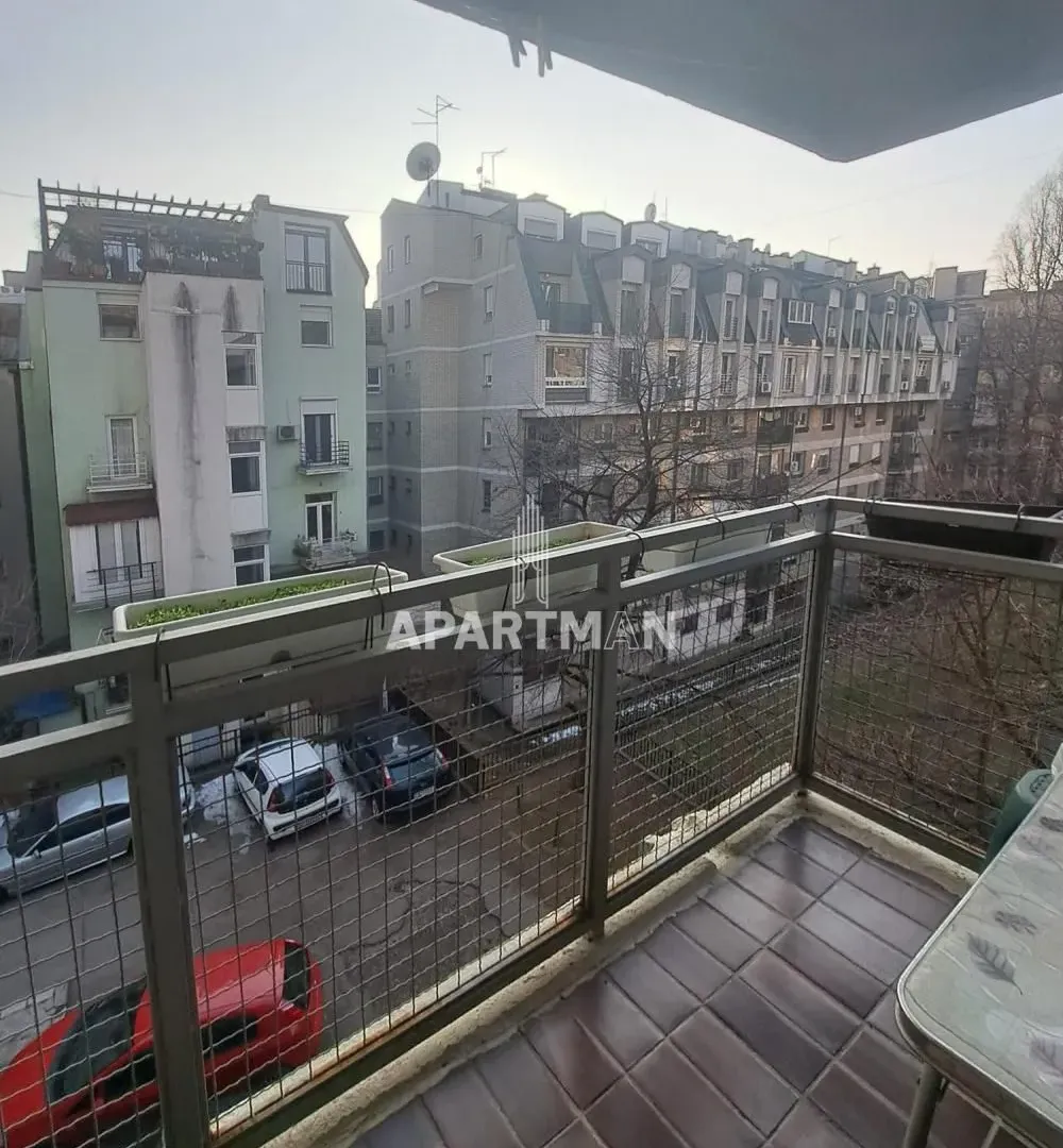 Sale, four bedroom apartment, 109m², Vračar Sve Podlokacije, Beograd