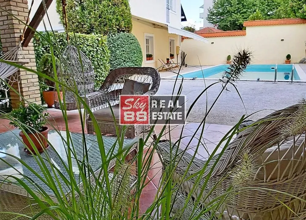 Rent, house, 400m², Zvezdara Sve Podlokacije, Beograd