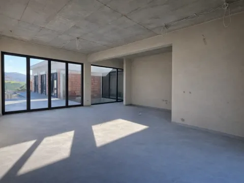 Prodaja, kuća, 259m², Donji Kokoti, Podgorica - image 6