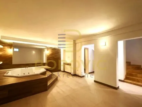 Prodaja, kuća, 260m², Savski Venac, Beograd - image 19