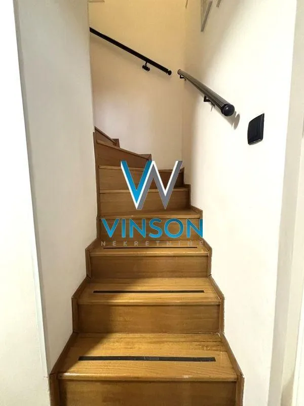 Prodaja, dvosoban stan, 80m², Nova Detelinara, Novi Sad Sve Podlokacije