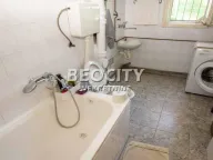 Prodaja, kuća, 357m², Sremčica, Beograd - image 11