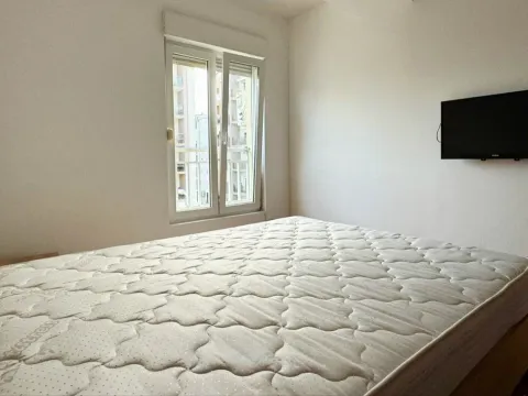Rent, two bedroom apartment, 41m², Blok 9, Podgorica - image 7
