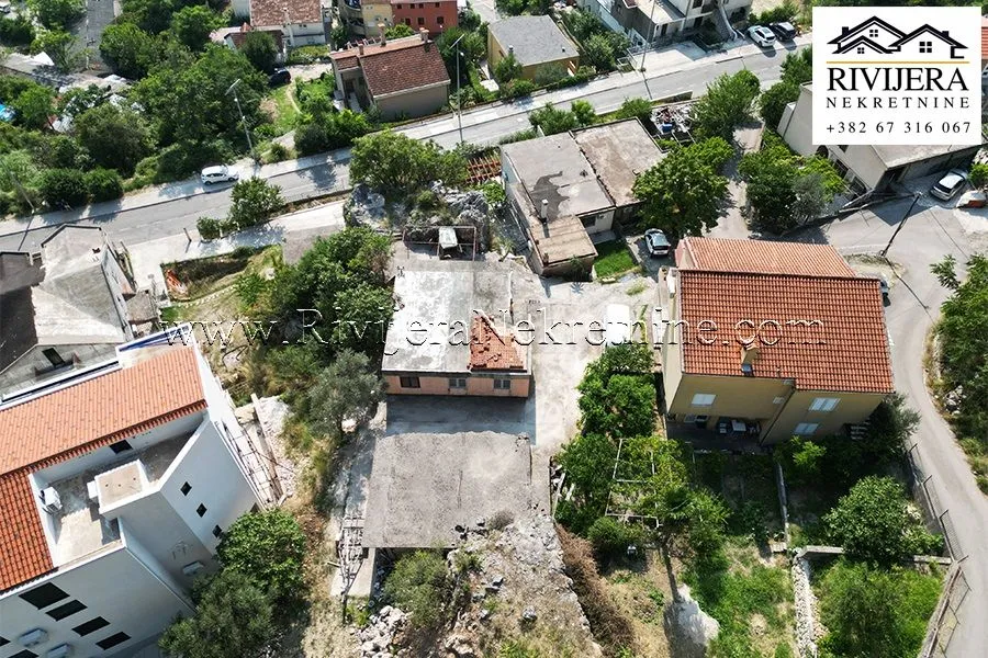 Prodaja, plac, 1060m², Dobrota, Kotor