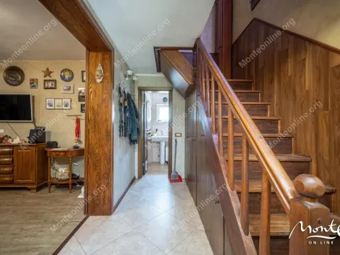 Prodaja, kuća, 130m², Tivat, Crna Gora - image 8