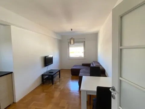 Prodaja, jednosoban stan, 49m², Zabjelo, Podgorica - image 2