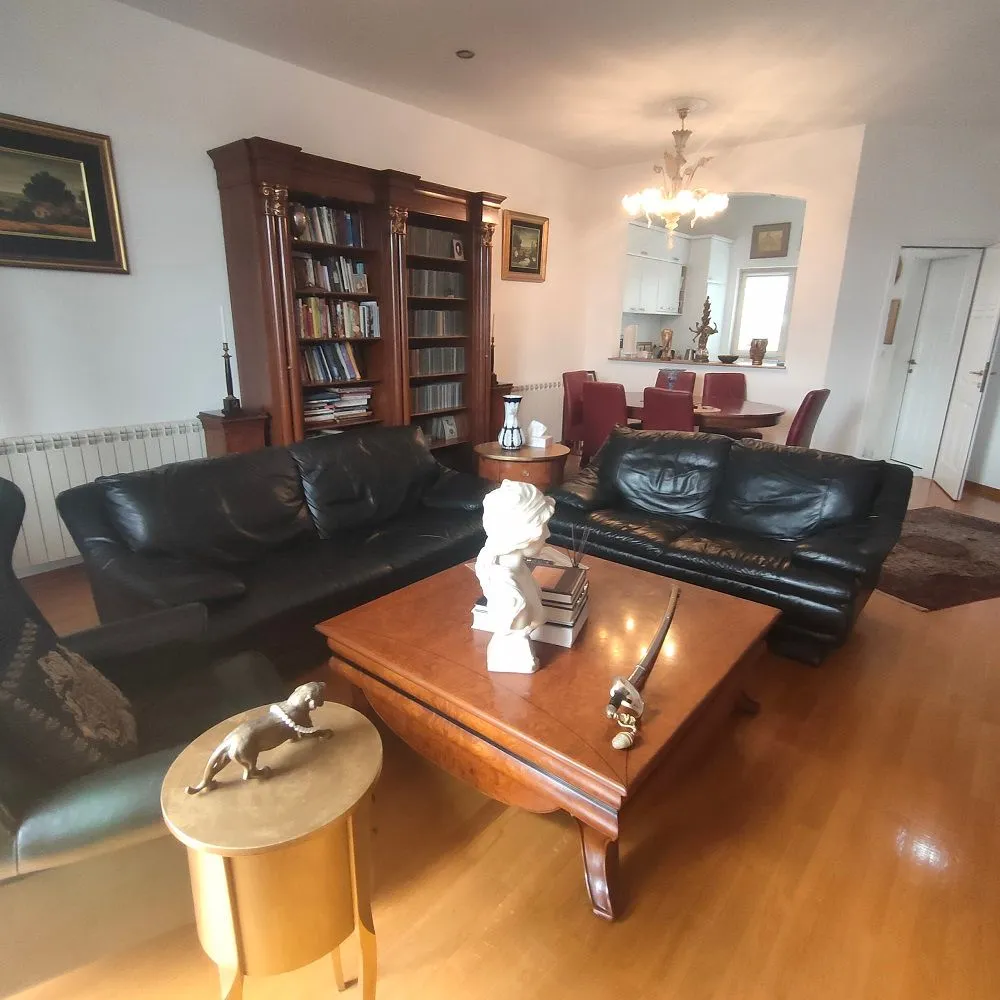 Sale, four bedroom apartment, 116m², Vračar Sve Podlokacije, Beograd