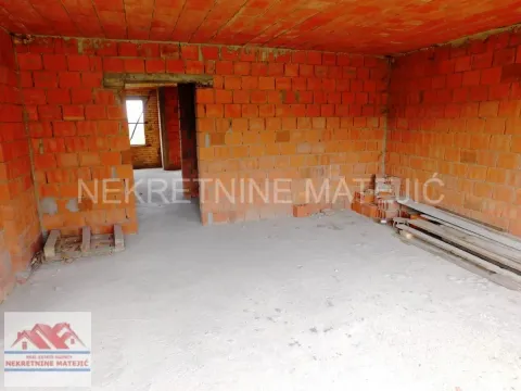 Prodaja, kuća, 250m², Maršić, Kragujevac - image 18