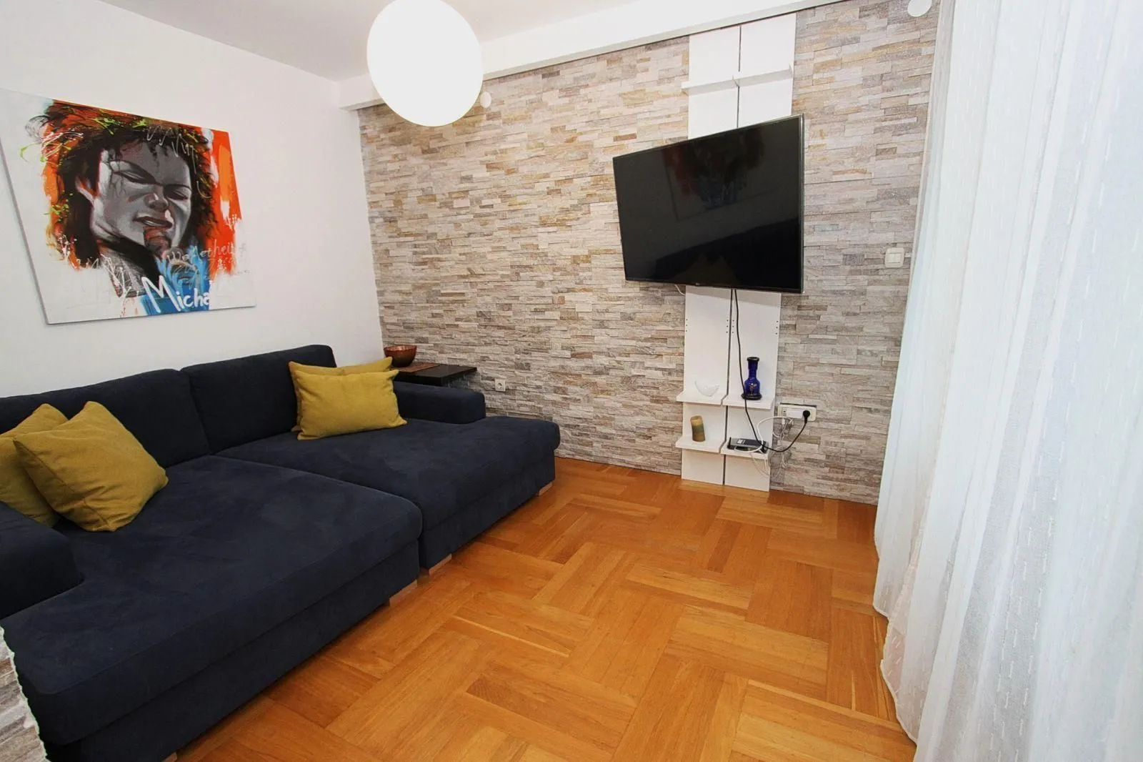 Rent, two bedroom apartment, 70m², Budva, Crna Gora