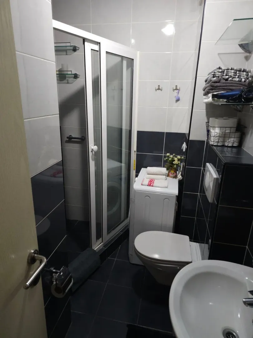 Rent, one bedroom apartment, 40m², Centar, Budva