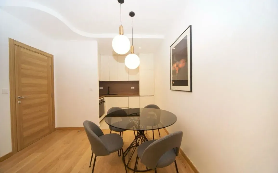 Izdavanje, jednosoban stan, 46m², City Kvart, Podgorica