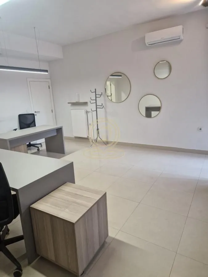 Rent, office space, 70m², Hadzipopovac, Palilula Sve Podlokacije