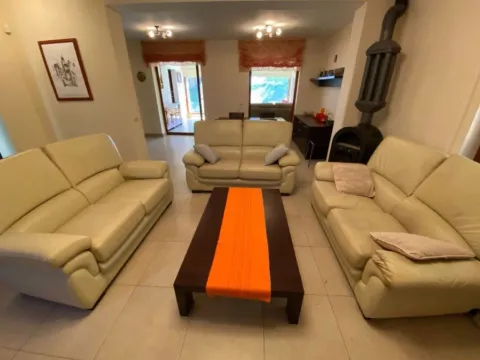 Prodaja, kuća, 217m², Petrovac, Budva - image 2