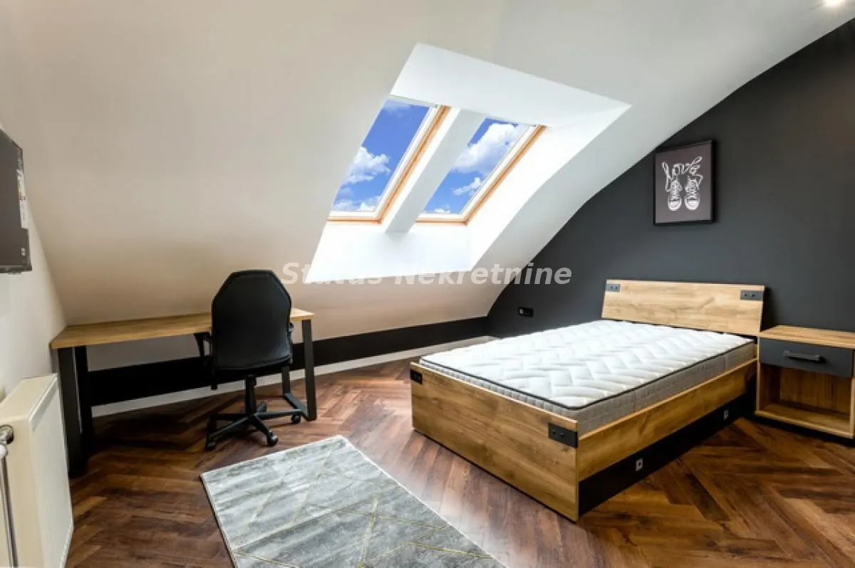 Izdavanje, stan, 108m², Petrovaradin, Novi Sad